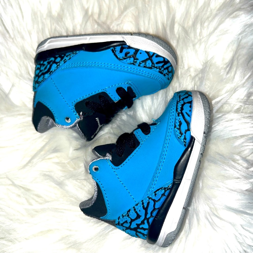 Jordan 3 Retro Powder Blue (TD)